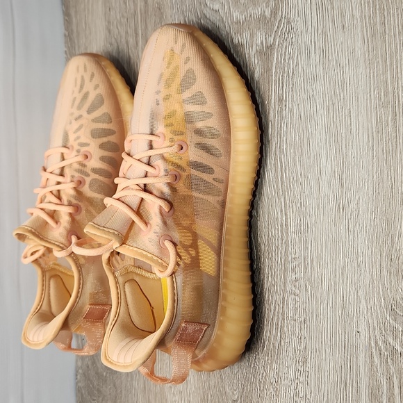 Adidas Yeezy Boost 350 V2 Mono Clay - Picture 3 of 6